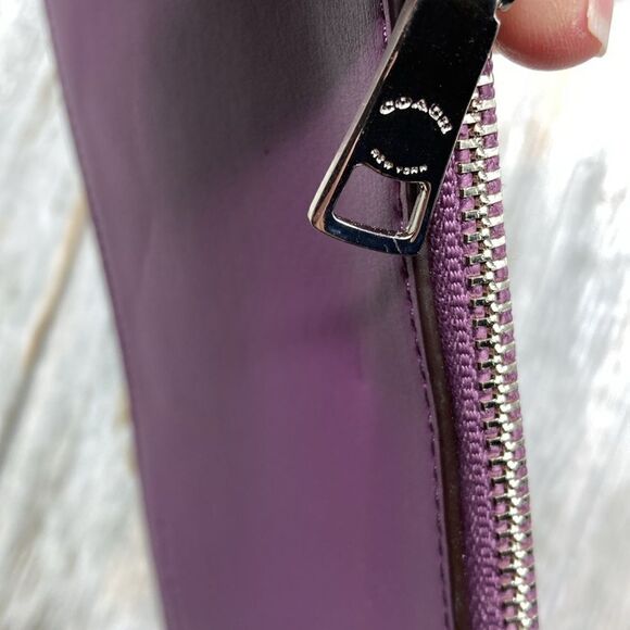 COACH Purple File Cash Holder Bag Purse Wallet - Picture 5 of 10